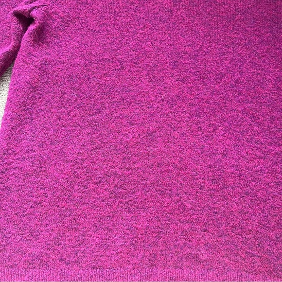 Banana Republic Sweater - Picture 3 of 7